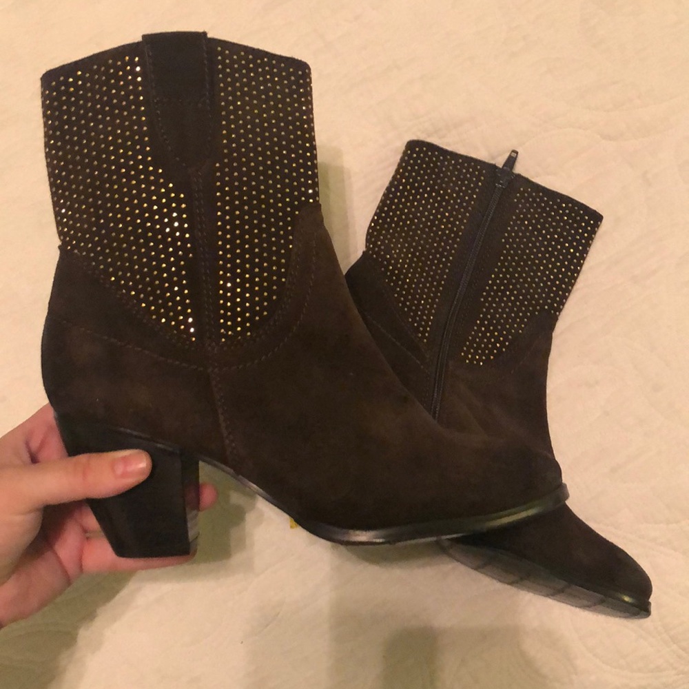 Brown boots
